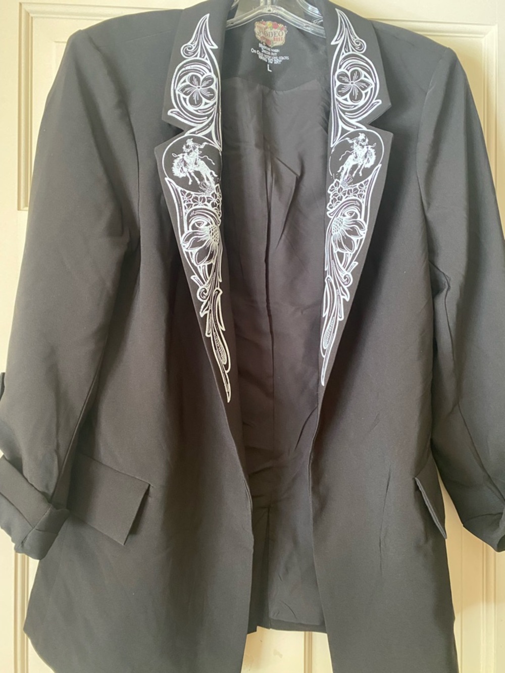 Black Embroidered Lapel Blazer -